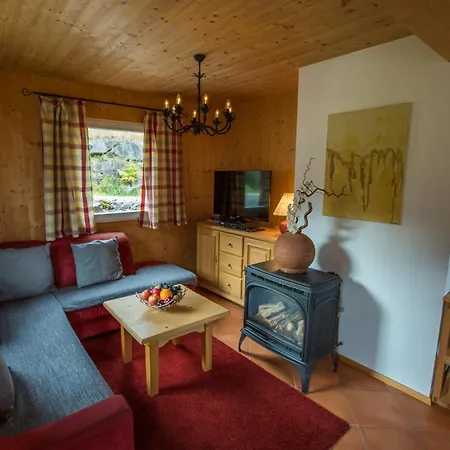 Alpendorf Dachstein West By Alps בית נופש אנברג אים לאמרטל