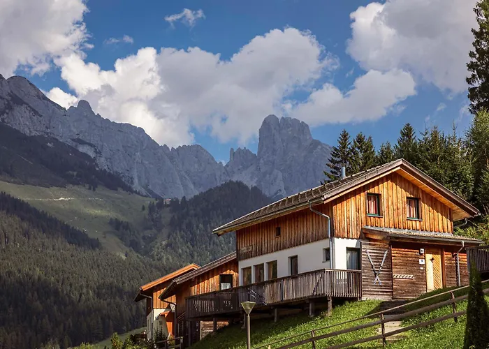 Alpendorf Dachstein West By Alps
