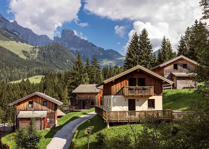 Alpendorf Dachstein West By Alps *