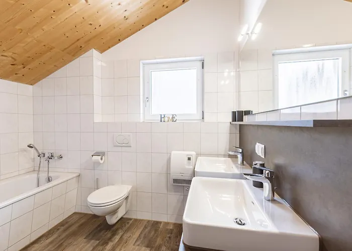 Alpendorf Dachstein West By Alps * Annaberg im Lammertal