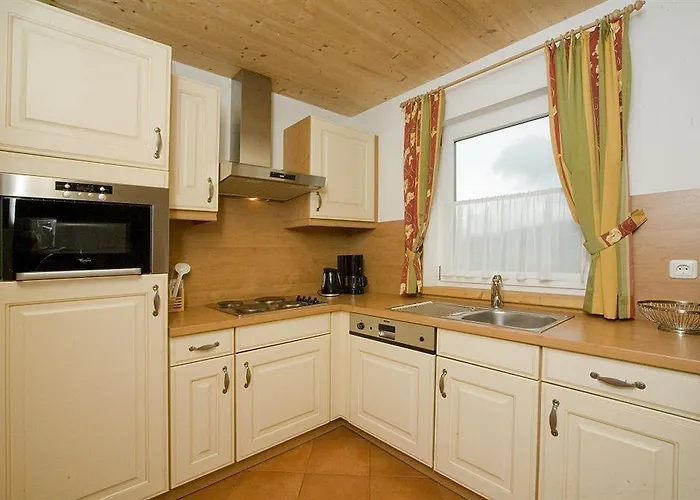 Alpendorf Dachstein West By Alps Tatil Evi Annaberg im Lammertal